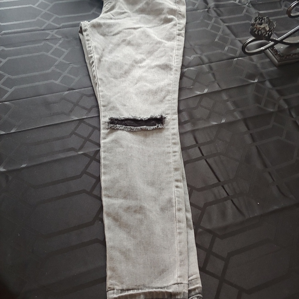 ANA (JCP) grey jeggings with lace on knee